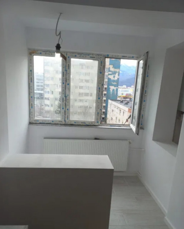 Garsoniera semidecomandata - zona Astra