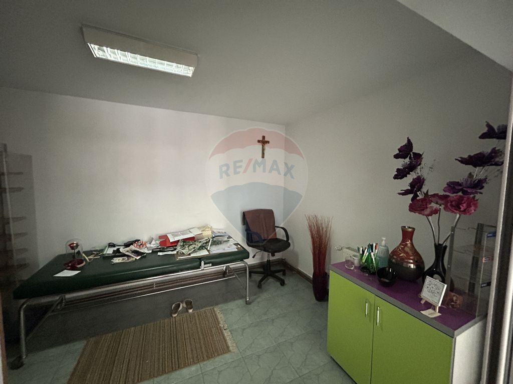 Spațiu comercial CABINET MEDICAL de 70mp de închiriat ?...