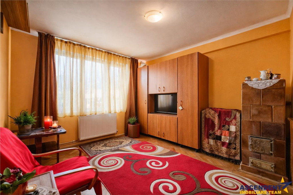 Apartament 3 camere, 78 mp, 4 balcoane – Sf.Gheorghe