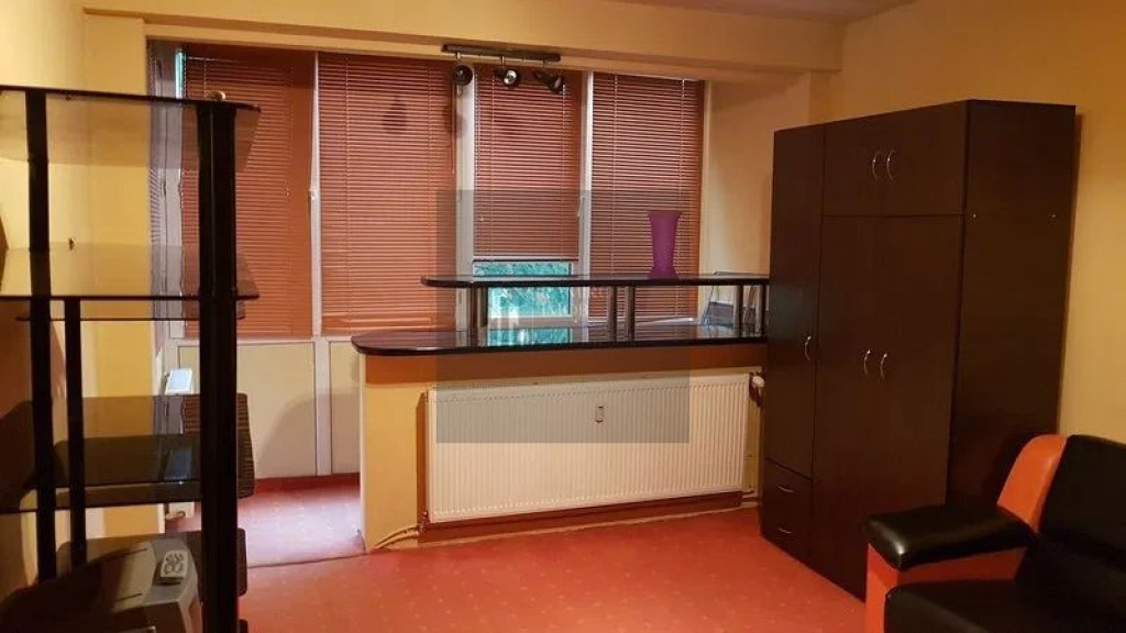 Apartament 2 camere decomandat etaj 3/7 Soseaua Giurgiului