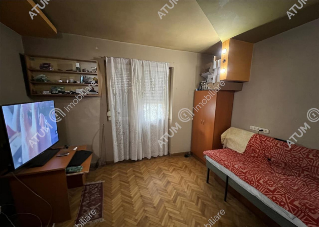 Casa cu 3 camere si teren 310 mp zona Trei Stejari din Sibiu