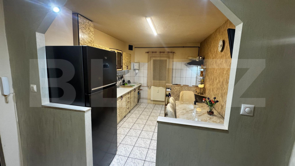 Apartament 4 camere decomandate, 86 mp, zona Soarelui