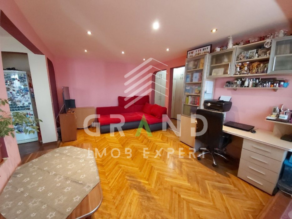 OPORTUNITATE RARĂ | 4 CAMERE TRANSFORMAT ÎN 3 | MĂNĂȘTU