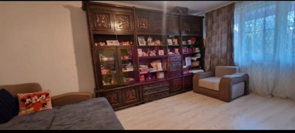 INCHIRIEM AP 3 CAM IN PROXIMITATE METROU. BRANCOVEANU