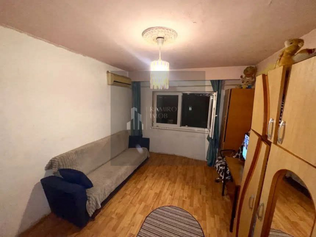 Titan, metrou și parc IOR, bloc in reabilitare