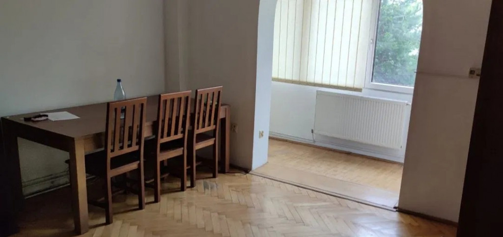 Apartament cu 3 camere, suprafata generoasa de 78mp, disponi