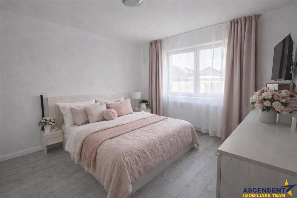 Casa deosebita cu curte proprie, proiect Valea cu Flori, Izv