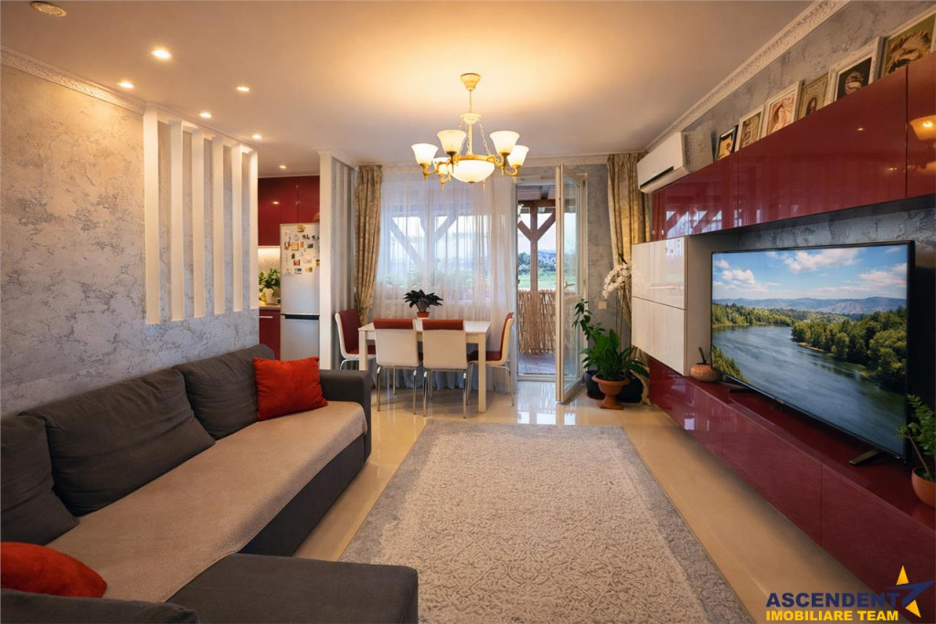 3 camere,panoramic,75 mp,mobilat,terasa, lift,parcare,Unirii