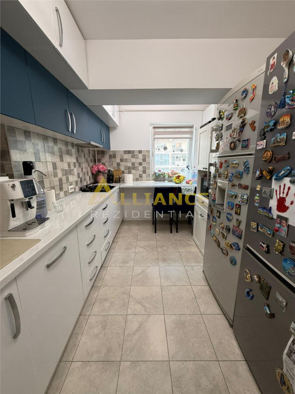 Sector 3 Confort City Mobilat/Utilat 101 mp