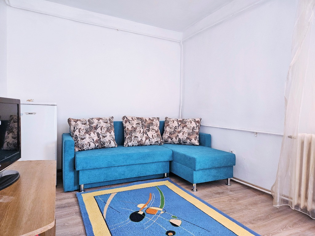 Garsoniera de inchiriat, Central zona Intim - Piata Mihai Viteazul