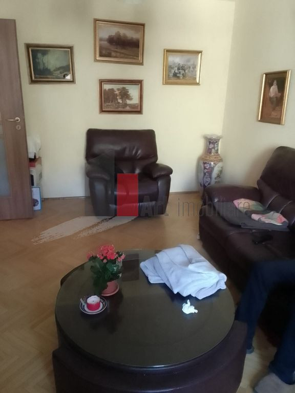 3 Camere Drumul Taberei - V. Ialomitei