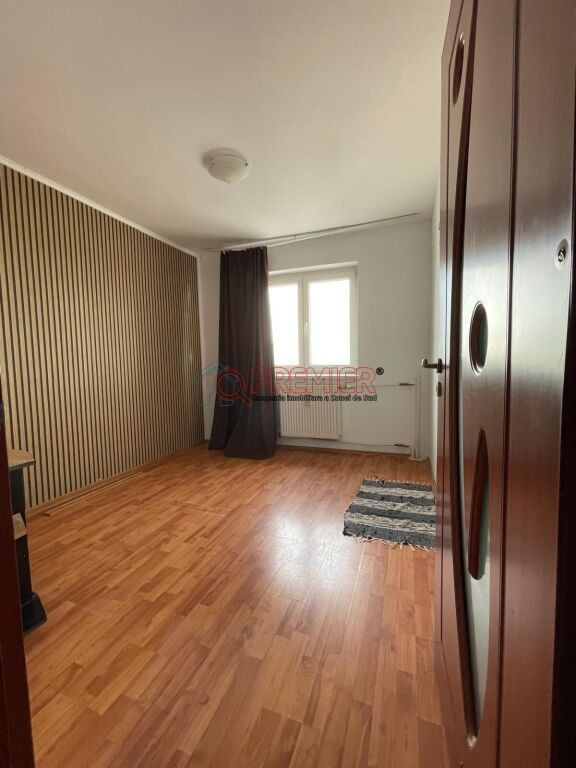 2 camere Metrou - Aparatorii Patriei - Strada Moldovita