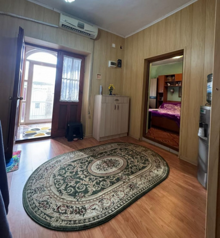 ZONA ALEXANDRU CEL BUN - CASA 4 CAMERE ,TEREN 216 MP