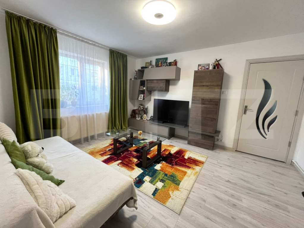 Apartament 2 camere, zona Micro 6
