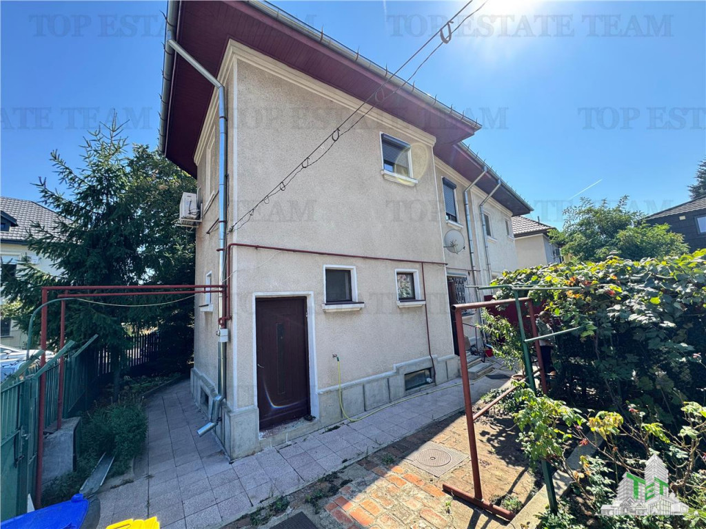 Vila tip duplex de - Vatra Luminoasa