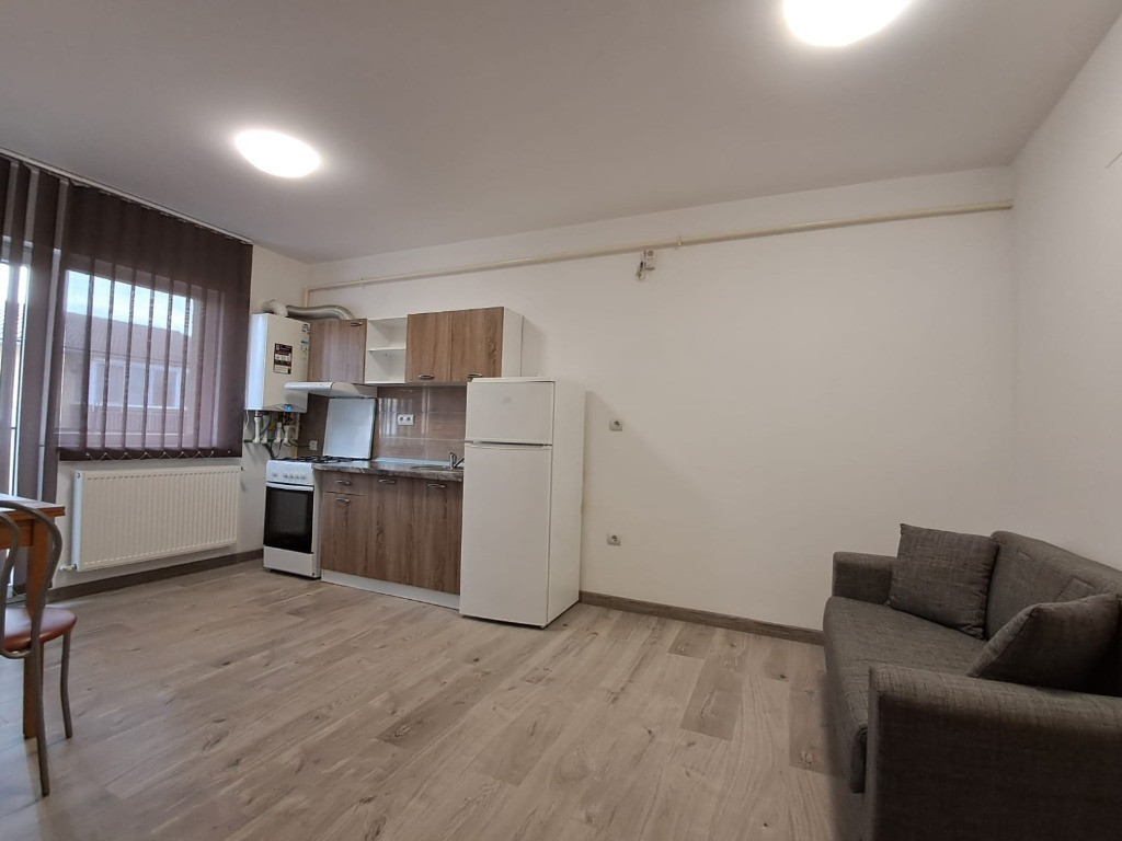 Apartament 2 camere mobilat si utilat, Str.Porii in Floresti