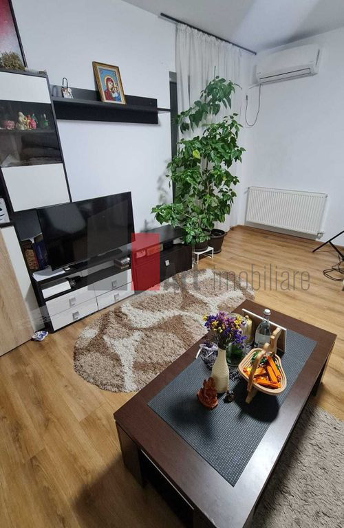De vânzare apartament 2 camere Complex Rezidențial Ro...