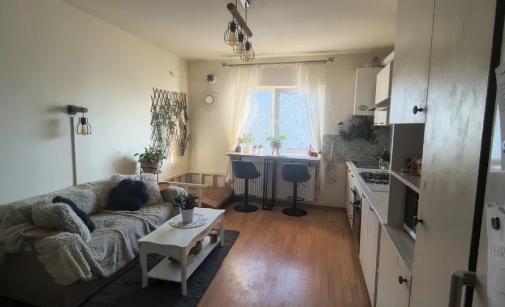 Apartament 3 camere, tip duplex - zona Noua