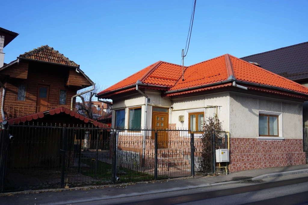 Casa ultracentrala Curtea de Arges - vand sau schimb cu ap. Bucuresti