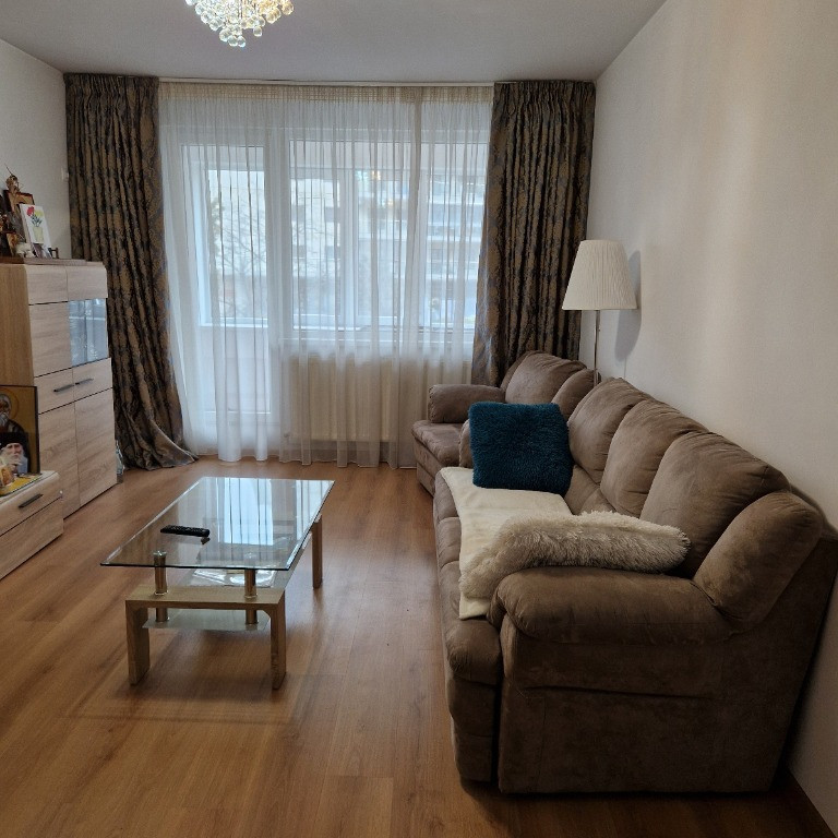 Apartament 3 camere | 70 mp | 1,5 min metrou Dristor | renovat | Mobil