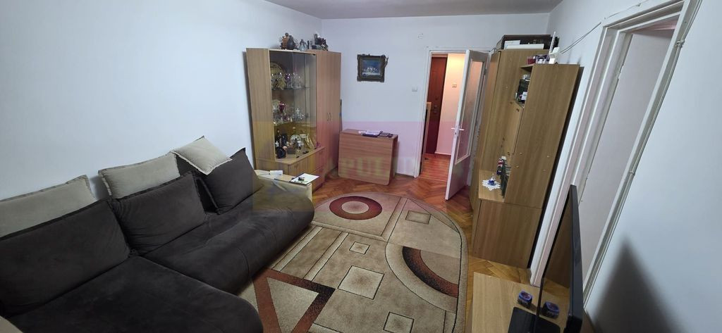 Răsărit peste Bucegi – Apartament spectaculos în Sin...