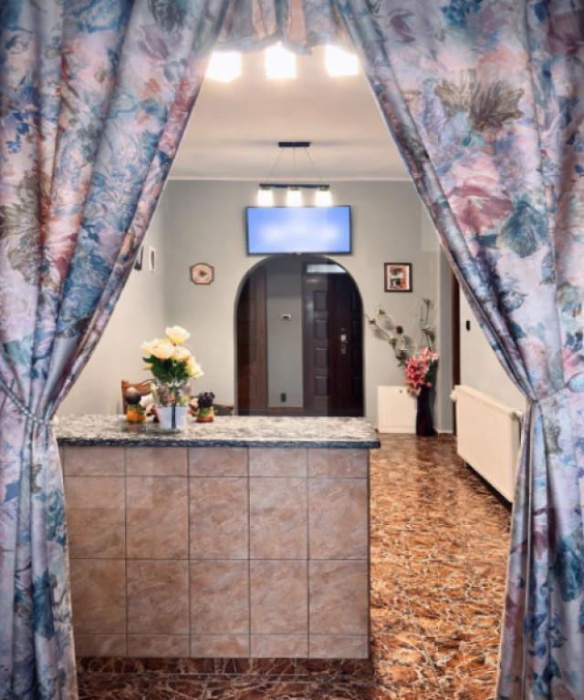 Apartament spațios cu finisaje moderne italienesti + boxa,