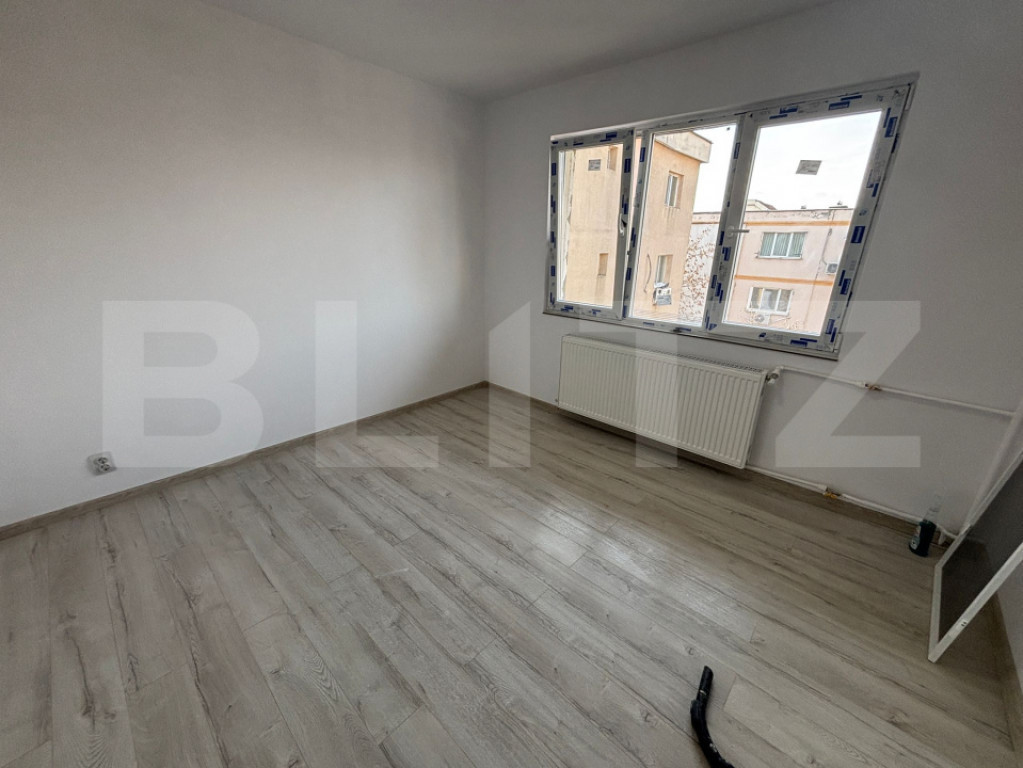 Cameră de Cămin Nicolina | 17 mp | Etaj 4/5 | Baie în Cam