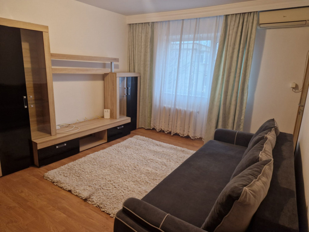 Apartament 2 camere, situat in zona Tomis Nord