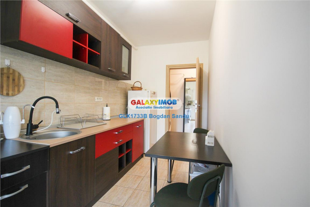 Garsoniera decomandata de inchiriat Militari Residence - Sal