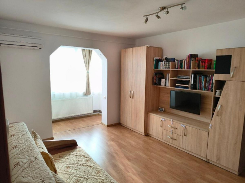 Apartament 2 camere-Tractorul