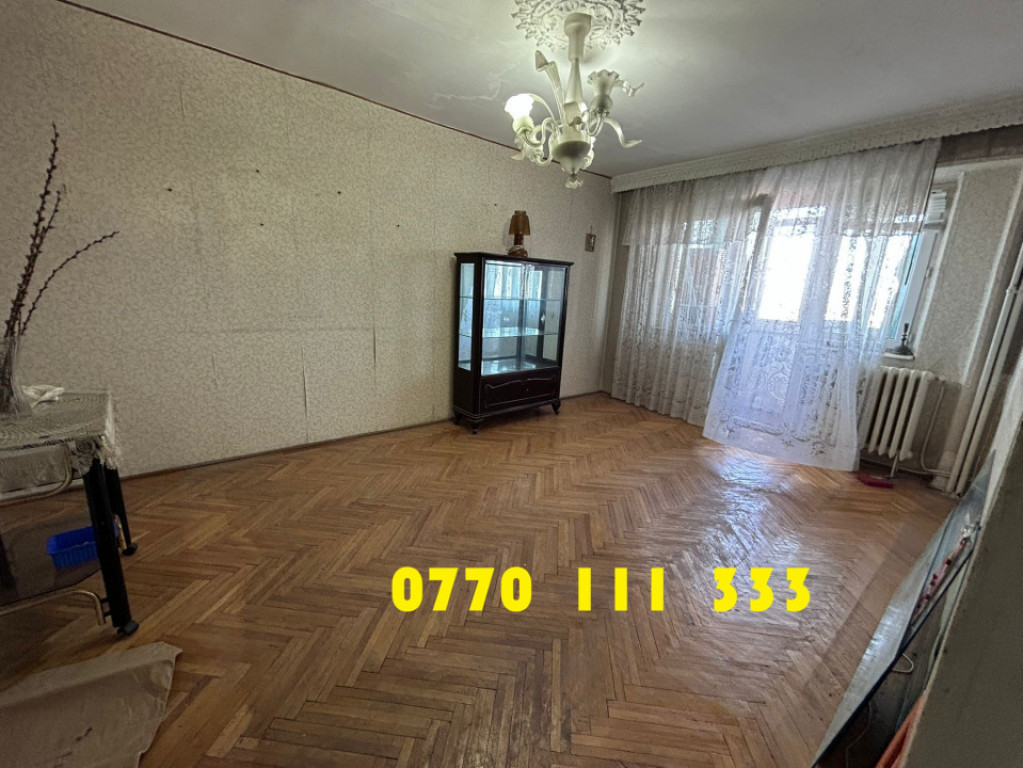 Apartament 3 camere confort 1 decomandat Plantelor, etaj int