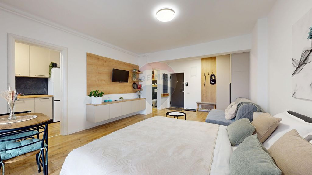 Inchiriez apartament 3 camere Sanpetru Residence