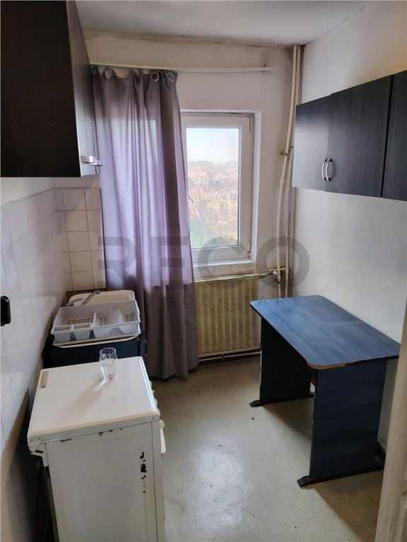 RECO Apartament cu o camera decomandat, Velenta