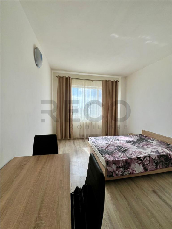 RECO Garsoniera etaj intermediar zona Iosia