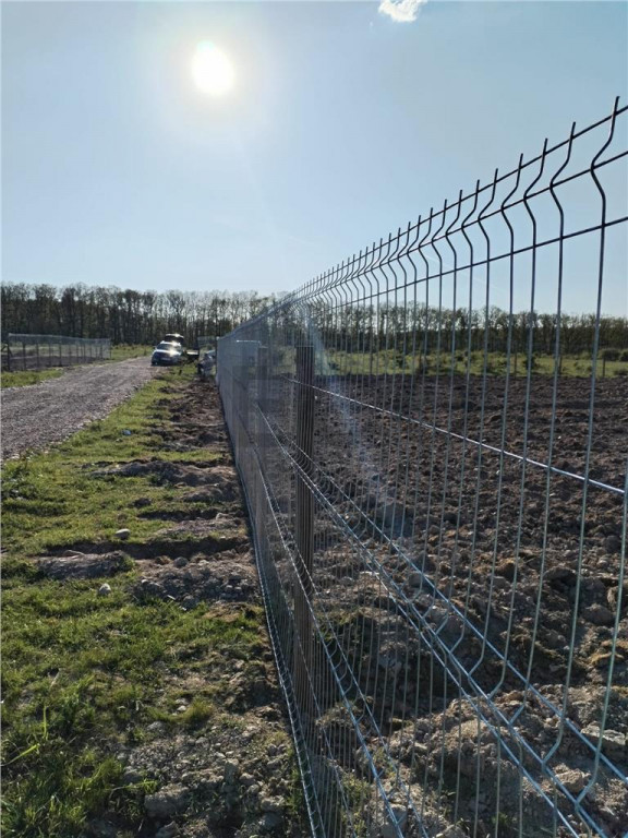 Teren 500 mp intravilan de in Pausa, aproape de Oradea