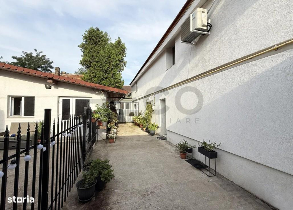 RECO Casa 4 camere, Central