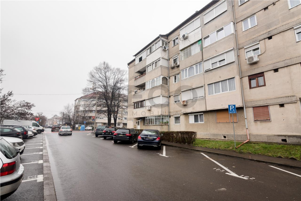 Reco, Apartament cu 1 camera Rogerius