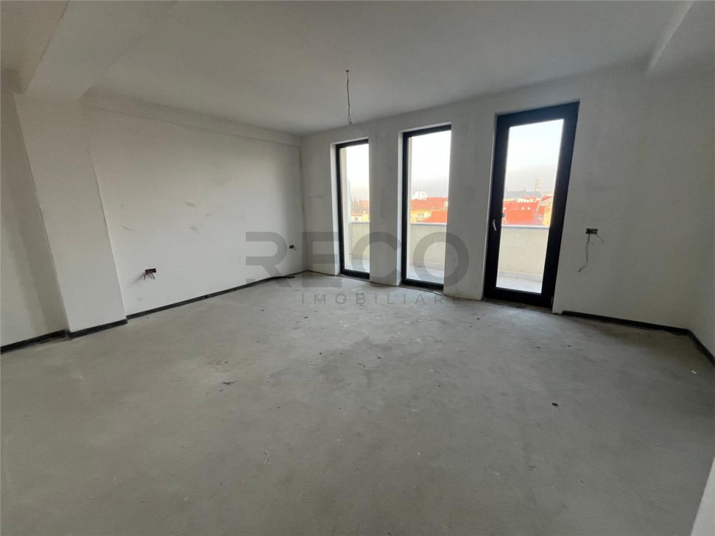 RECO Penhouse cu 3 camere 140 mp utili -ULTRACENTRAL-NOU