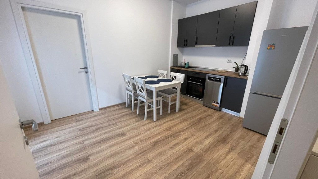 Bloc nou P+1, 2 camere, baie, centrala proprie, terasa 25 mp PARTER