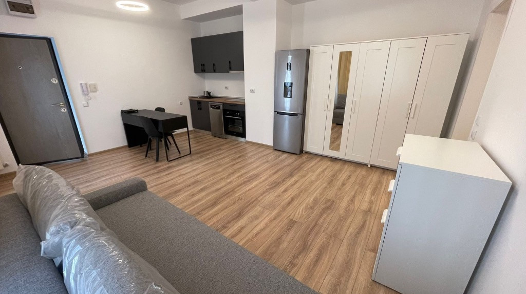 3 camere One Herastrau Towers