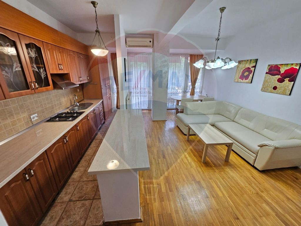 Apartament cu doua camere la Ared Uta