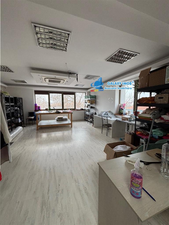 Pipera - OMV, spatiu 86mp, open space, parcare