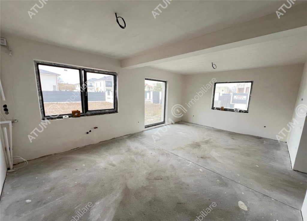 Casa individuala cu 5 camere teren 550 mp zona Selimbar din