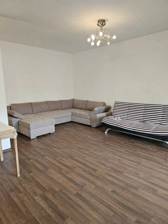 Apartament tip studio, open space - zona Tractorul