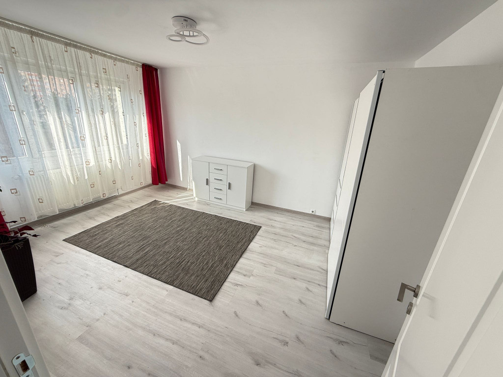 Garsonieră luminoasă, pregătită pentru mutare – Astra / Soarelui