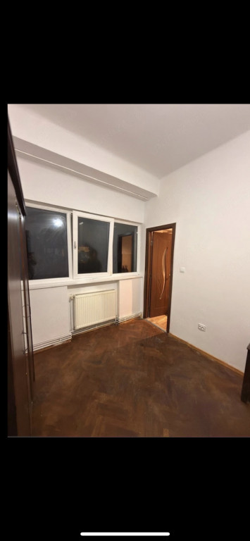 Unirii etaj 5 decomandat