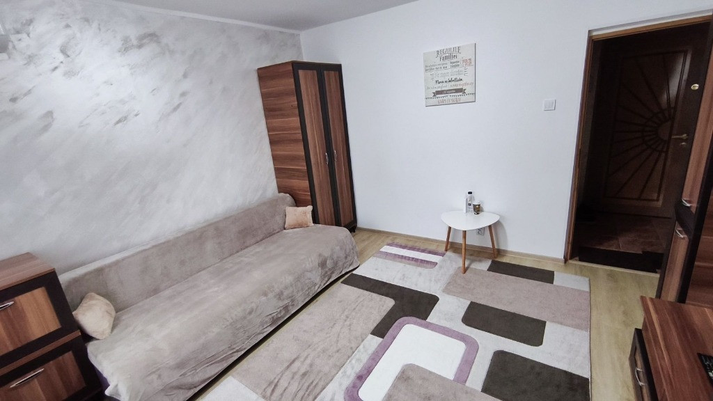 Garsoniera de vanzare zona INEL 2, MOBILATA/UTILATA