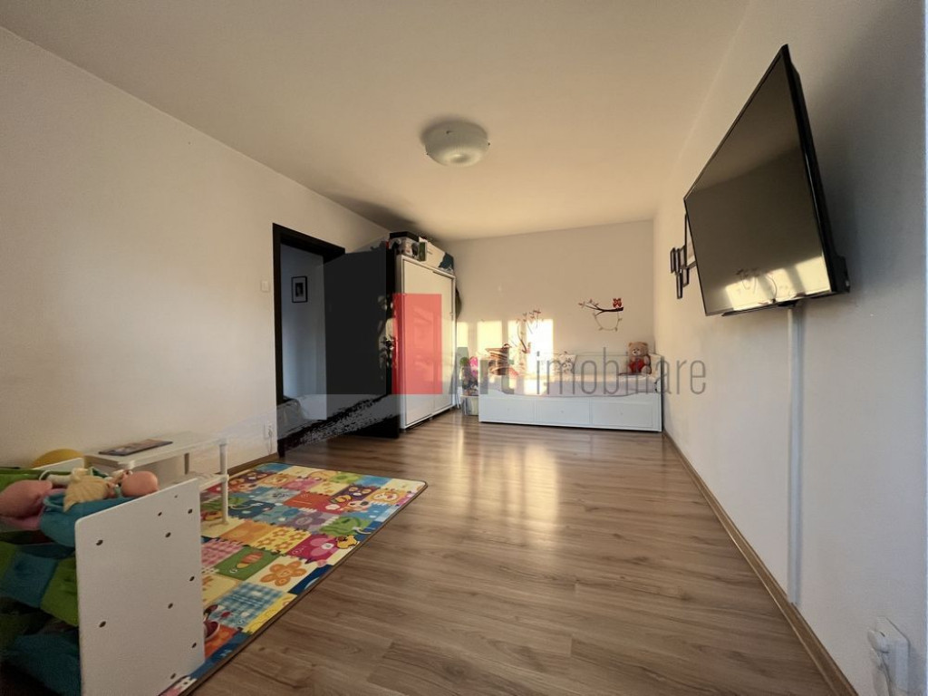 Apartament 2 camere decomandat 3 min. Metrou N. Grigorescu