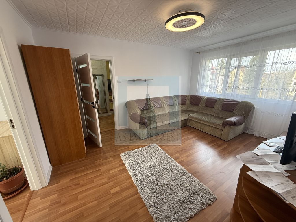 Apartament 3 camere, etj. 2/4, mobilat & utilat-zona Astra