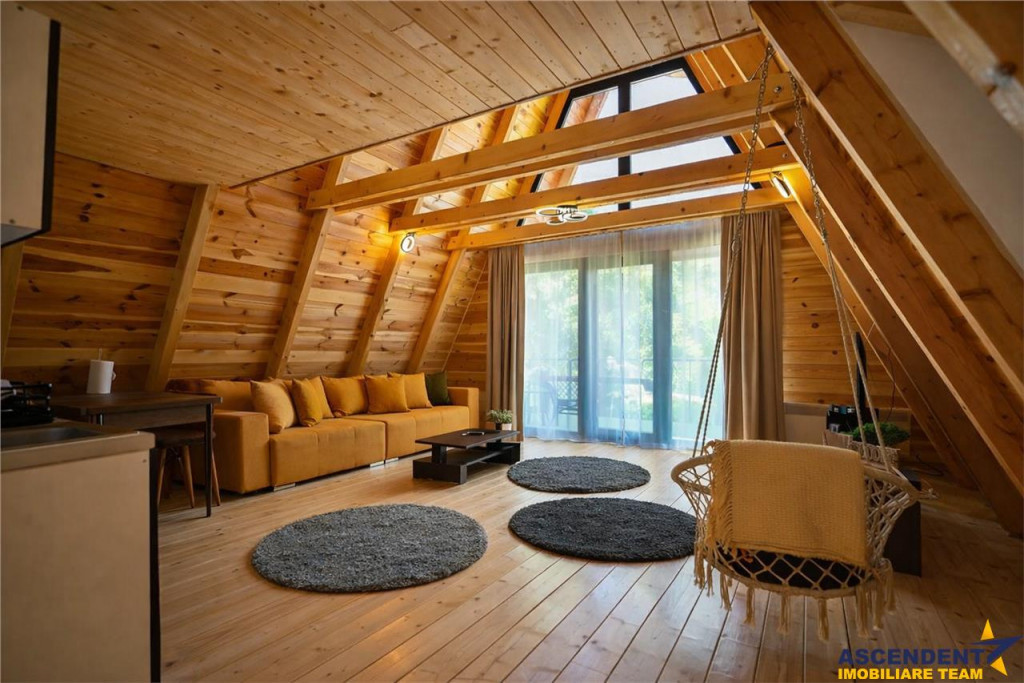 Cabana/Pensiune/Investitie de vanzare Moieciu de Jos Brasov